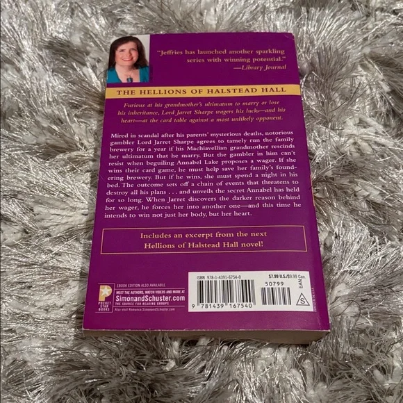 Fantasy Book📚💫 - Picture 2 of 3